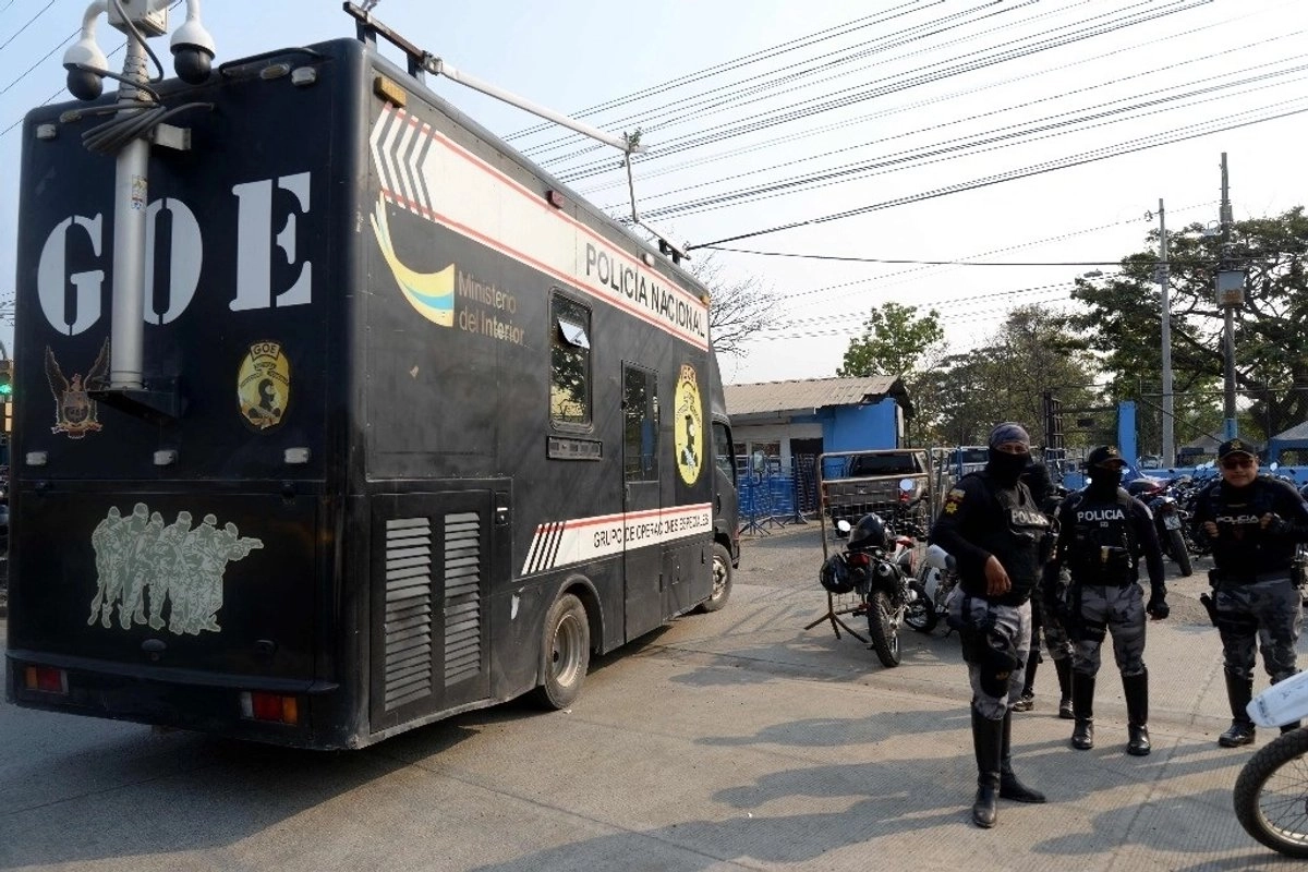 Cuatro muertos y 44 heridos tras nuevo motín en cárcel del suroeste de Ecuador