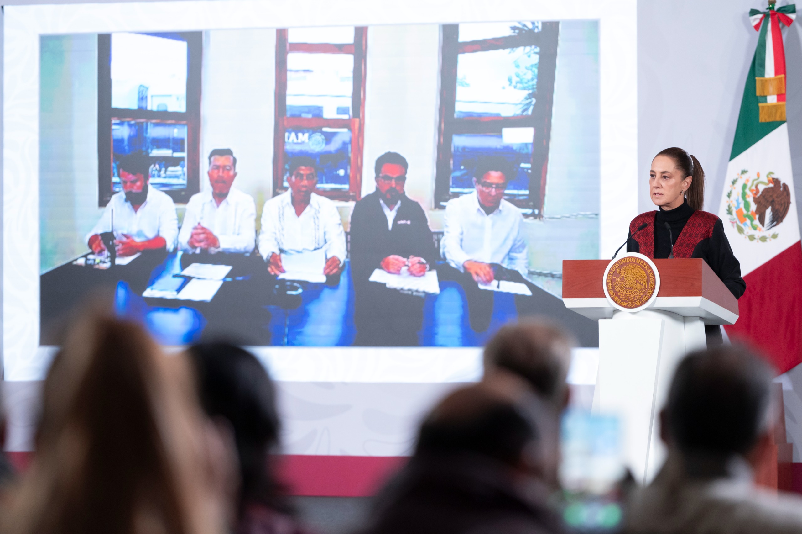 Sheinbaum garantiza apoyo integral a víctimas del accidente en el Tren Interoceánico