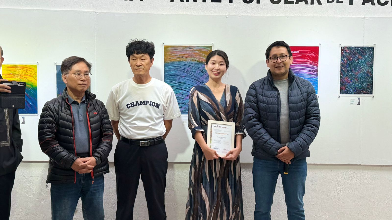 Inauguran exposisión internacional “Luz Interna” en la Casa de la Cultura de Pachuca