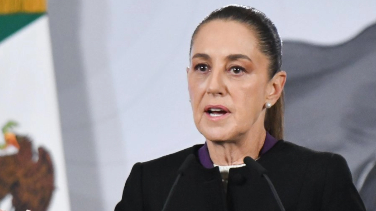 Sheinbaum analizará los alcances del decreto de Trump que clasifica al fentanilo como arma de destrucción masiva, con énfasis en salud, legalidad y causas del consumo.