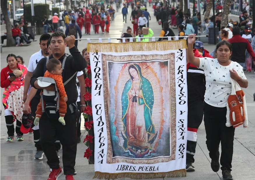 Peregrinos arriban a la Basílica de Guadalupe; serán resguardados por 5 mil policías