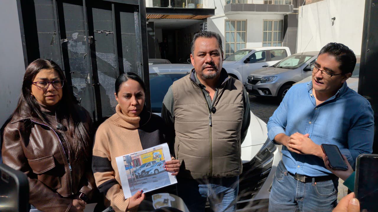 Regidora denuncia presunto arrendamiento irregular de vehículos en Mineral de la Reforma