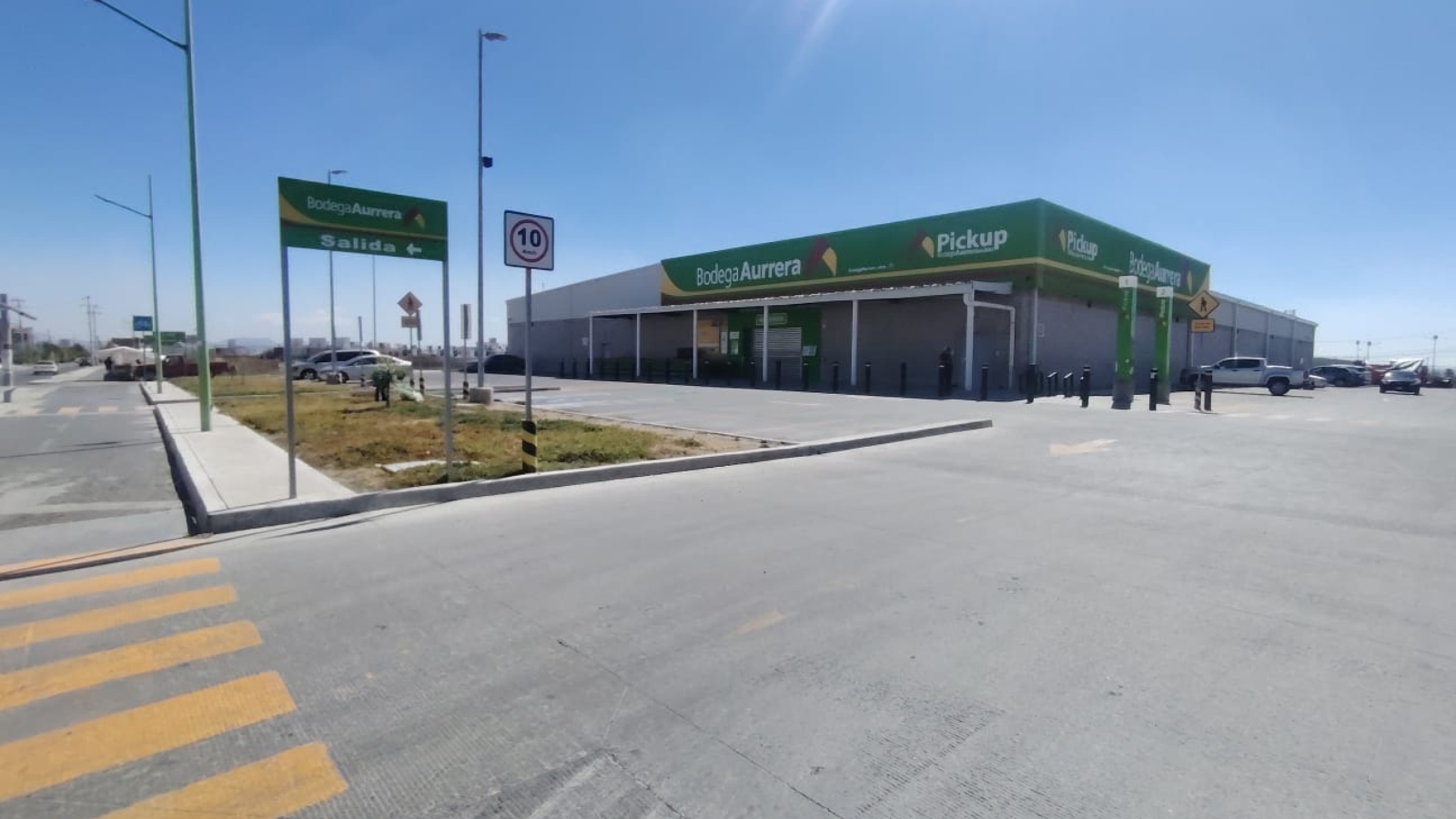 Bodega Aurrera Viñedos de Zempoala