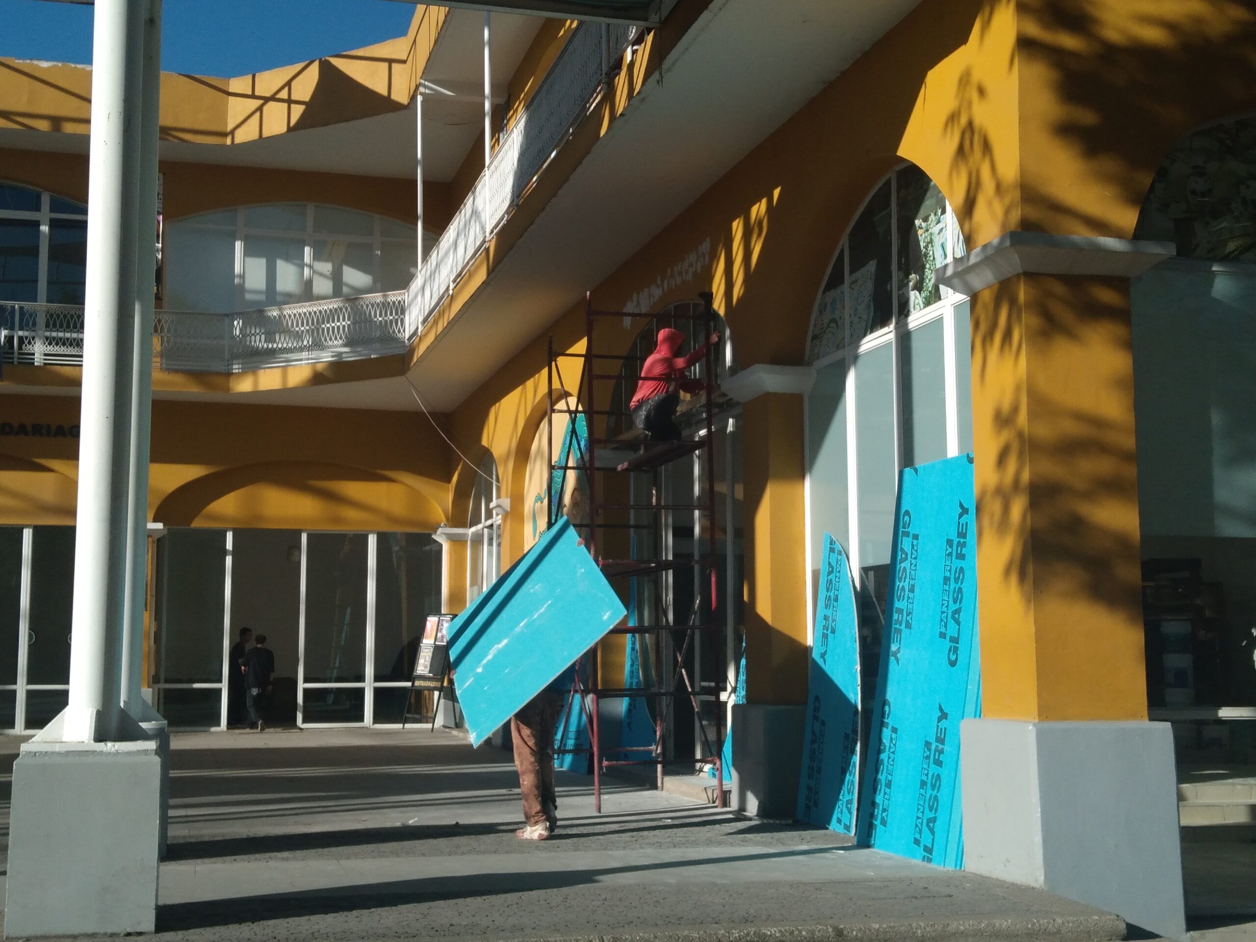 Desmantelan galería Ricardo Garibay en Tulancingo