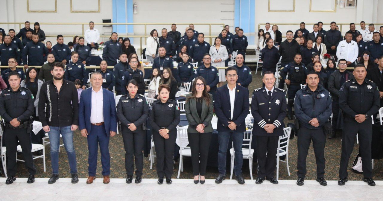Ceremonia del Día del Policía en Mineral de la Reforma