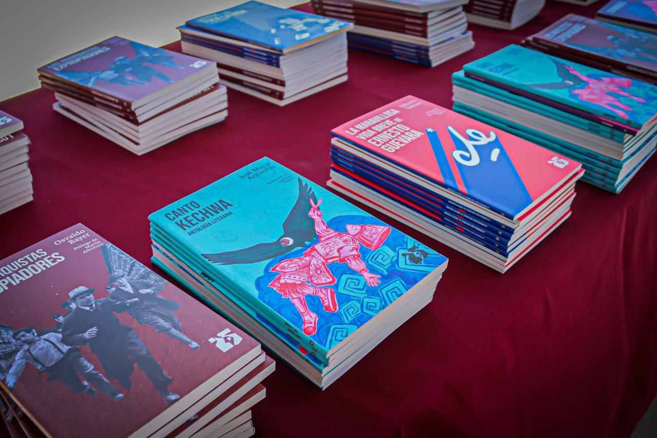 Tizayuca recibe colección “25 para el 25” del Fondo de Cultura Económica