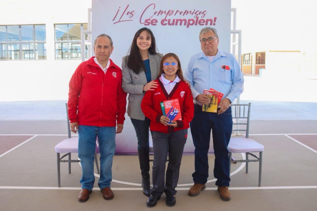 Tizayuca recibe colección “25 para el 25” del Fondo de Cultura Económica