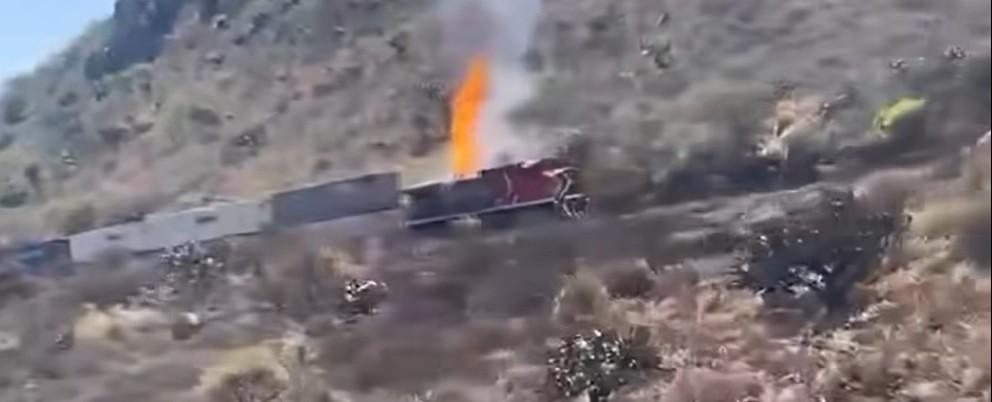 incendio de locomotora en Tecozautla
