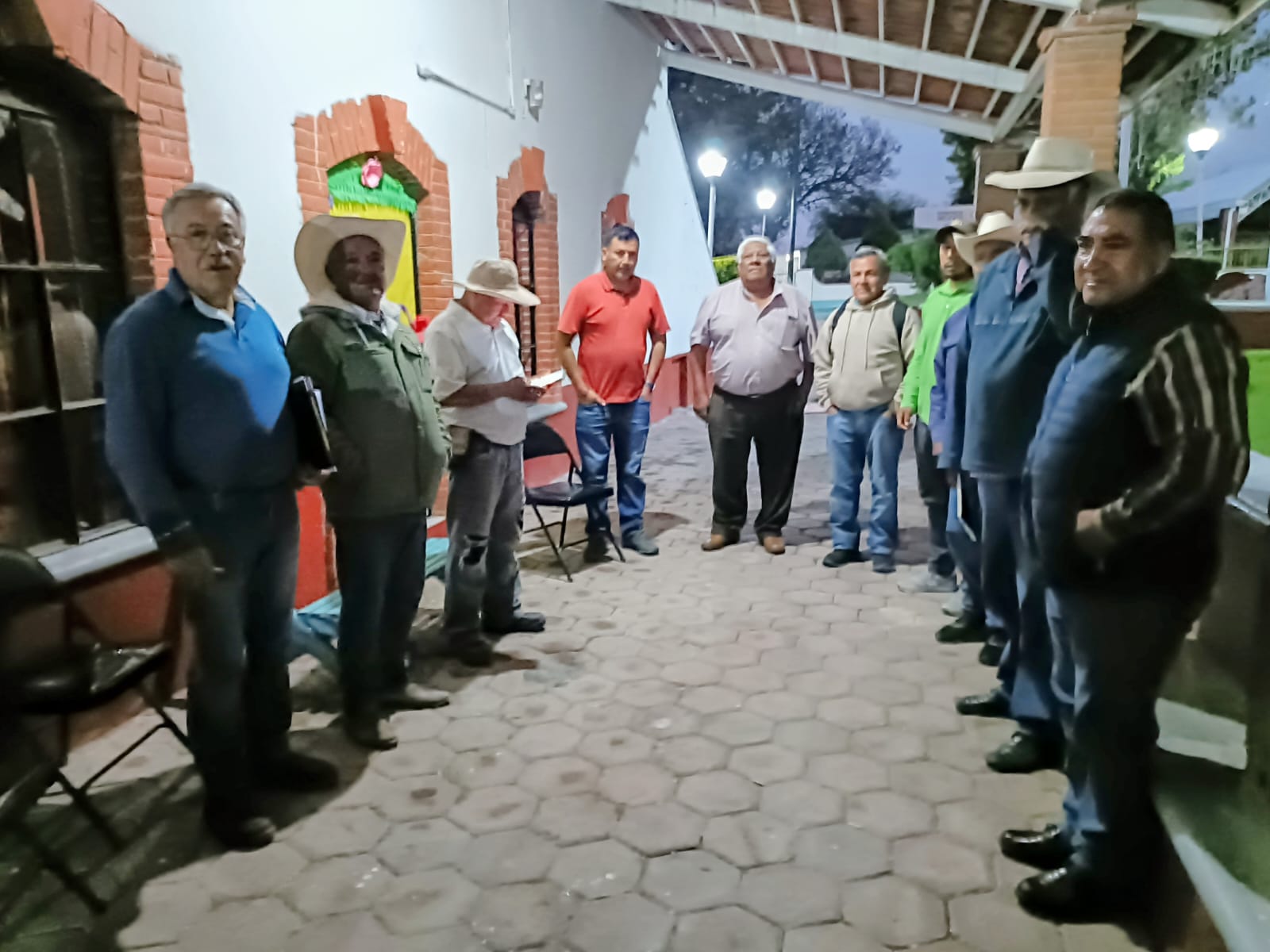 Señalan omisión de Conagua por lirio acuático