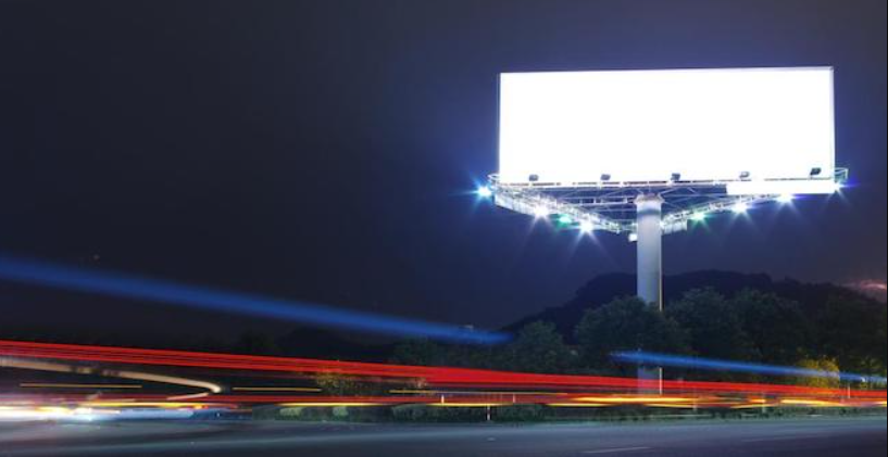 Más orden y seguridad en las vías: retiraron espectaculares y lonas que afectaban la imagen urbana