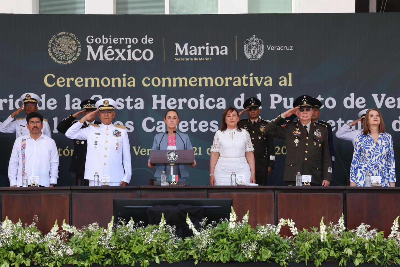 La presidenta Claudia Sheinbaum en el aniversario de la defensa del Puerto de Veracruz