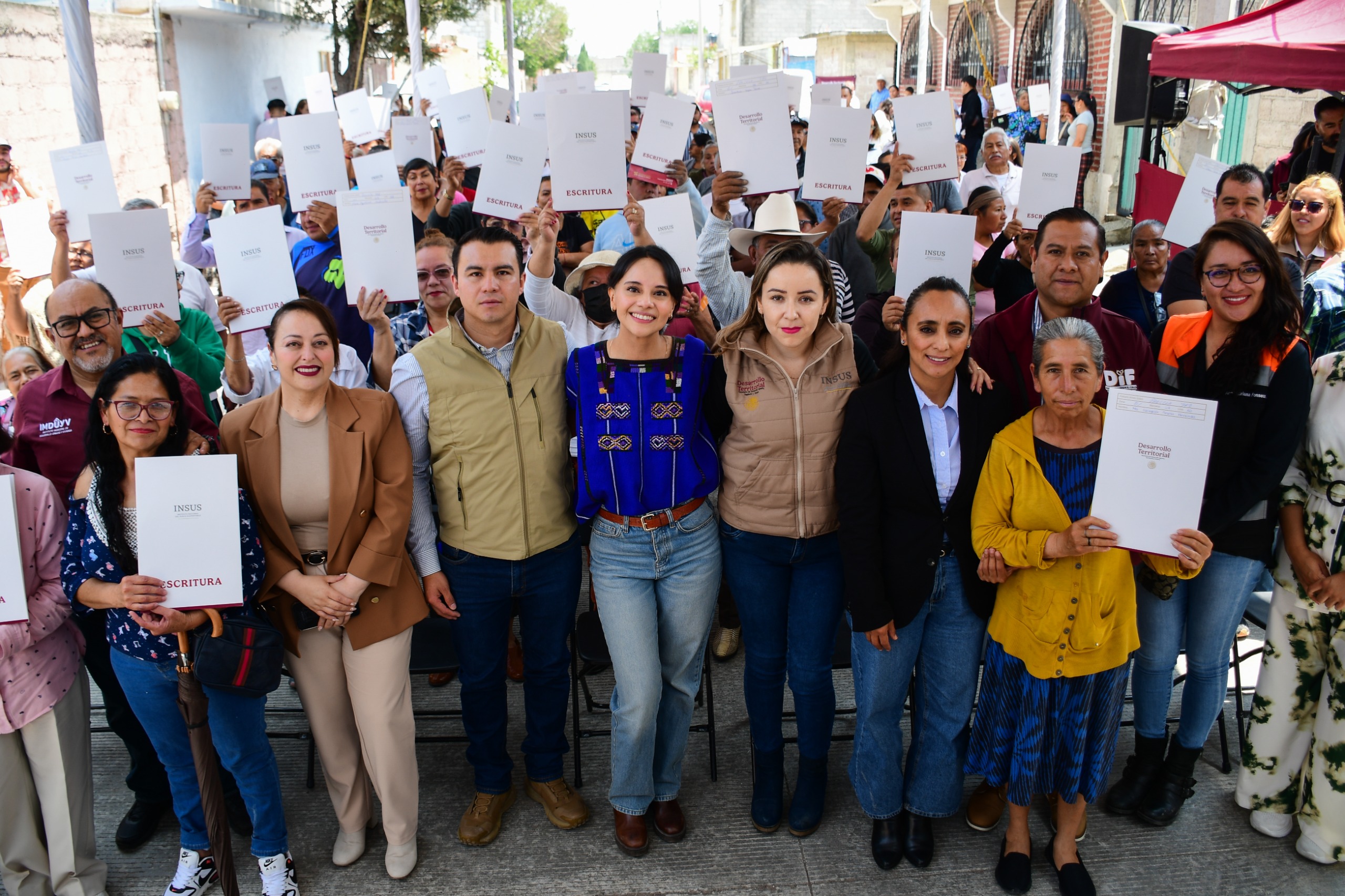 Más de 200 familias ya están más cerca de tener certeza legal sobre sus casas en Hidalgo