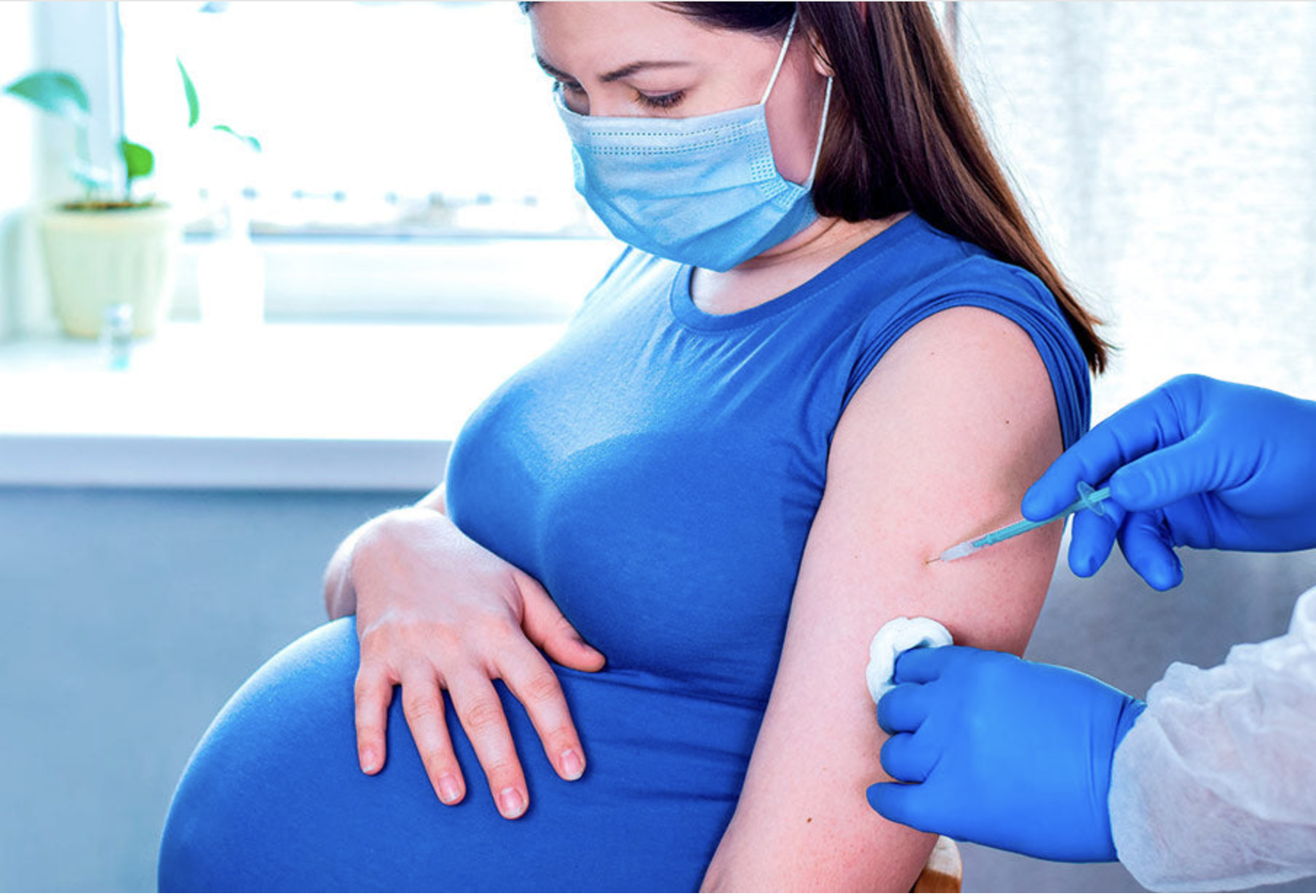 Si estás embarazada, esta dosis puede marcar la diferencia en la salud de tu bebé; aquí te decimos cómo y dónde aplicarla