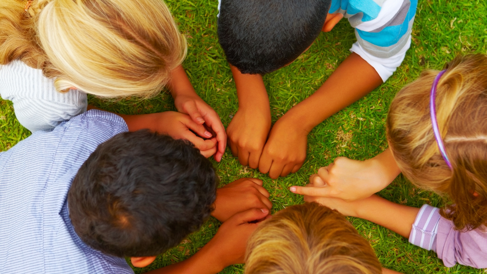 niñas niños y adolescentes
