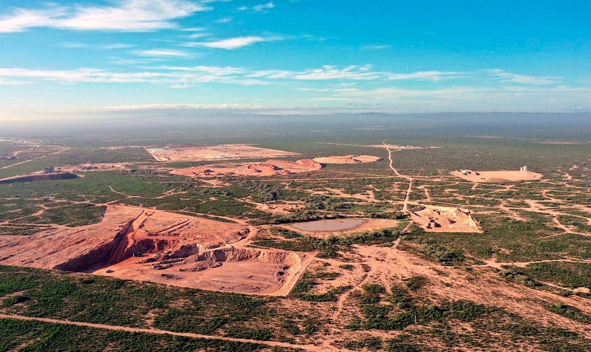 nstalaciones de la mina Camino Rojo en Zacatecas bajo conflicto sindical.