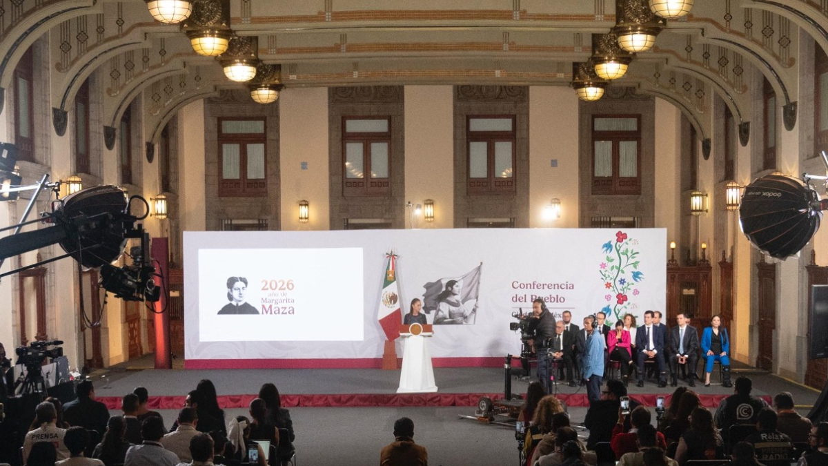 La presidenta Claudia Sheinbaum alertó sobre posibles riesgos de injerencia extranjera en elecciones y defendió la soberanía nacional.