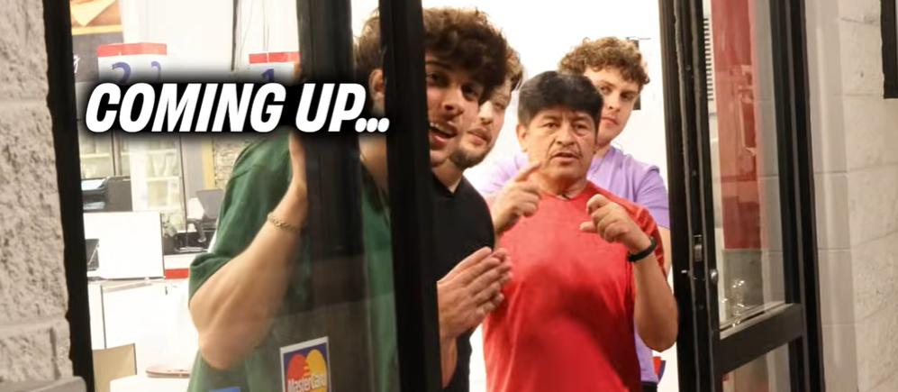 Juan recibe visita de Chicos Tóxico en el reto de Mr Beast