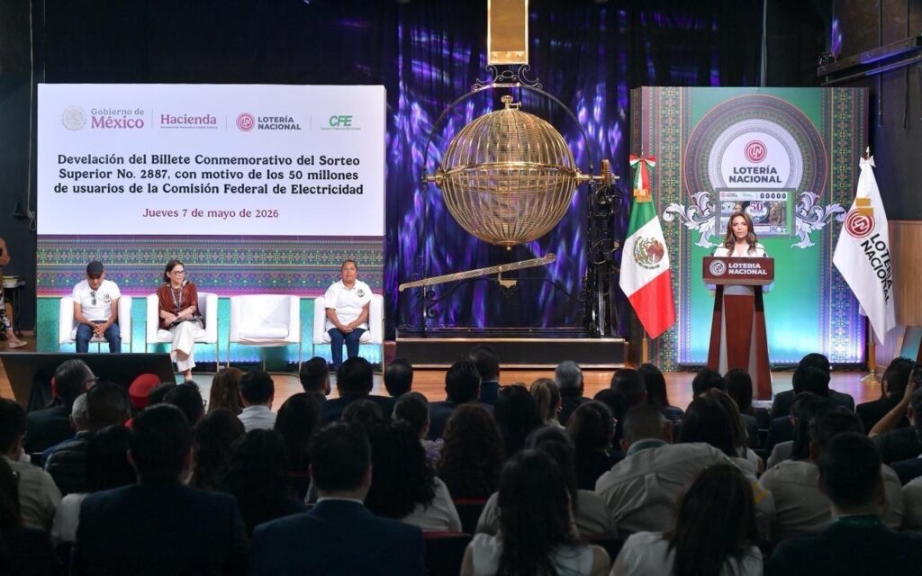 billete conmemorativo por los 50 millones de usuarios de CFE