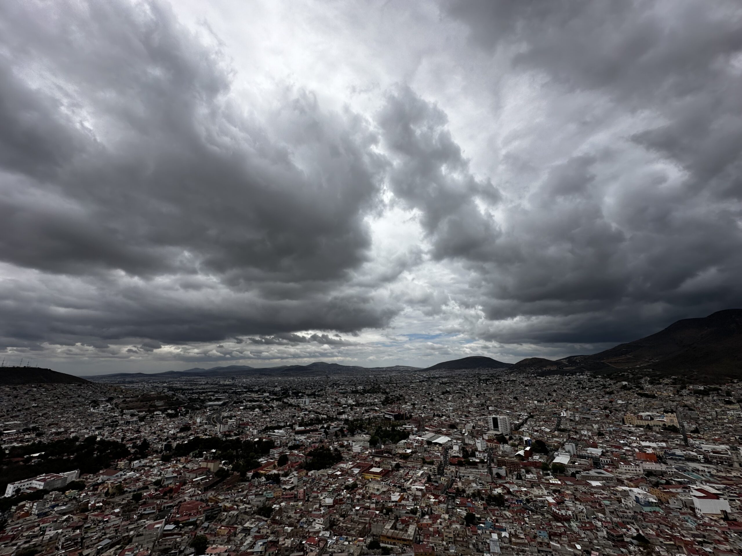 Lluvias intensas, huracanes y calor extremo: autoridades mantienen vigilancia en más del 80% del territorio hidalguense