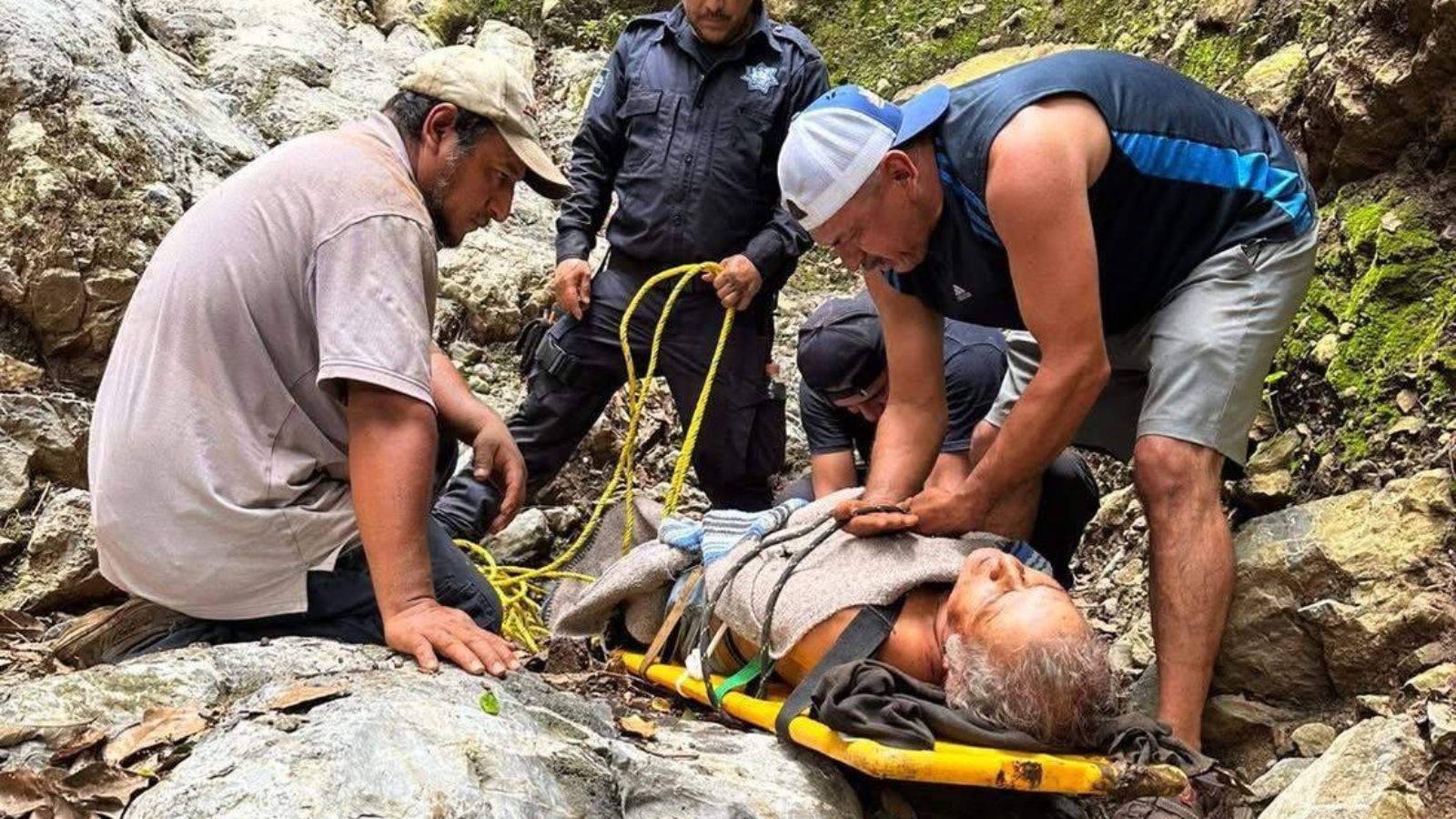 Rescate de adulta mayor