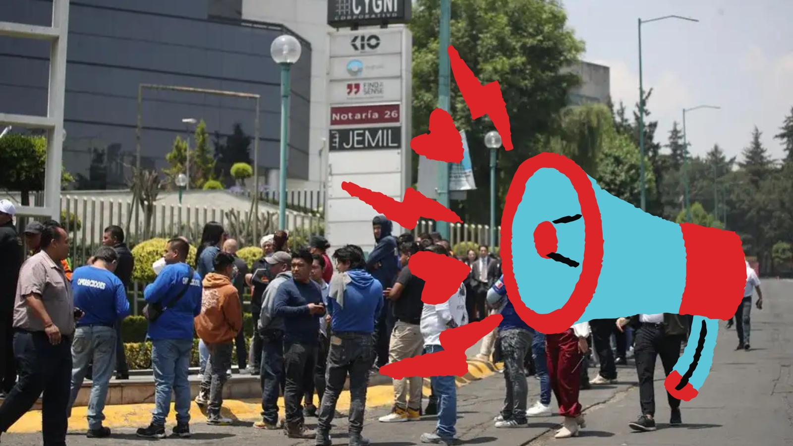 Simulacro de evacuación por sismo en México