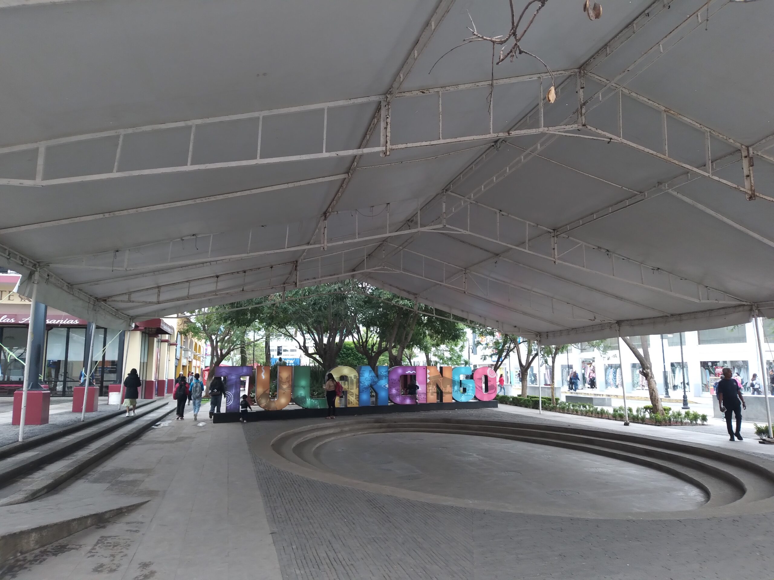 Tulancingo asigna contrato millonario para eventos; repite proveedor tras licitación desierta