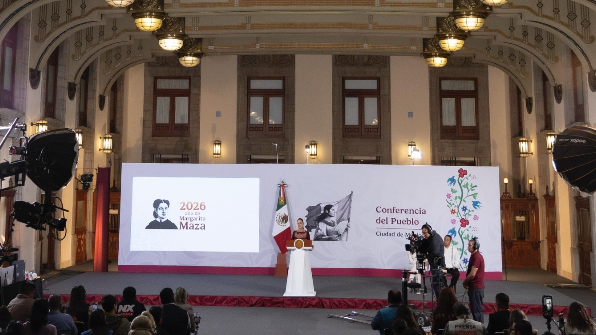 La presidenta Claudia Sheinbaum durante su conferencia matutina sobre la atención a familiares de desaparecidos.