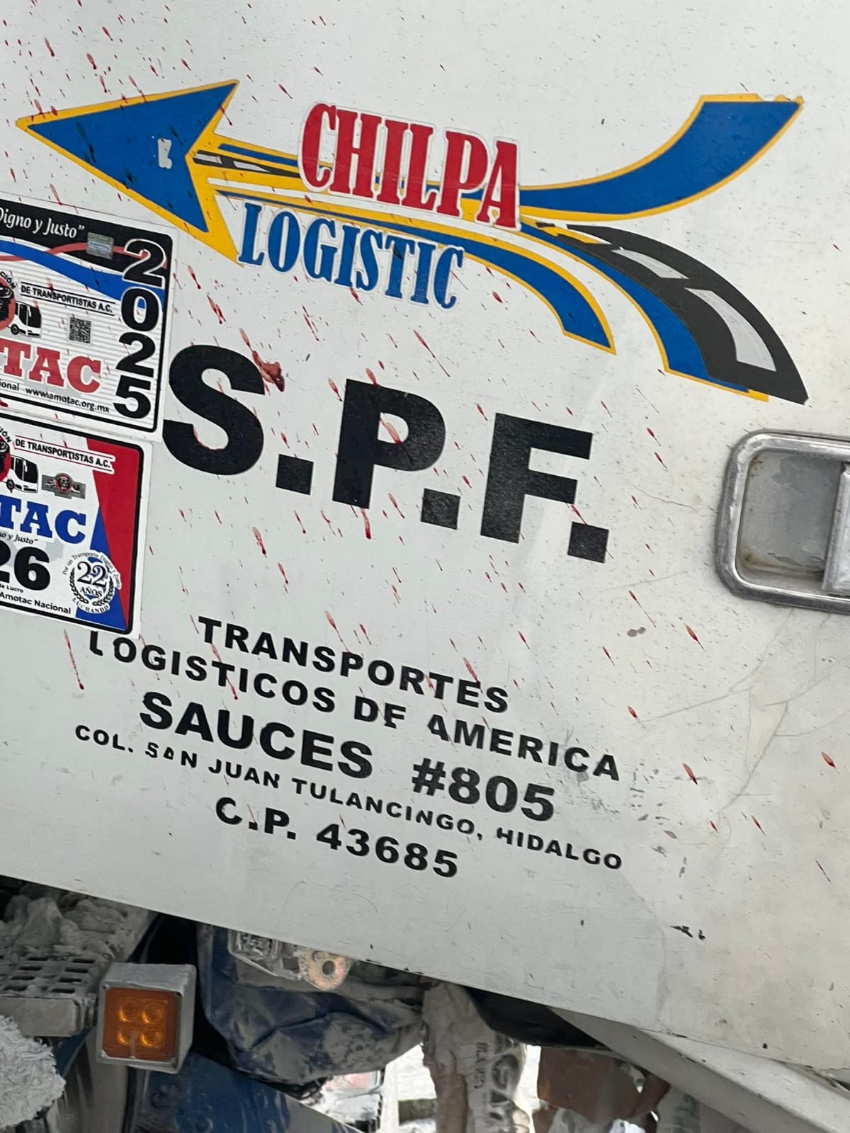 Fuerte accidente en la autopista México Pachuca dejó un lesionado grave