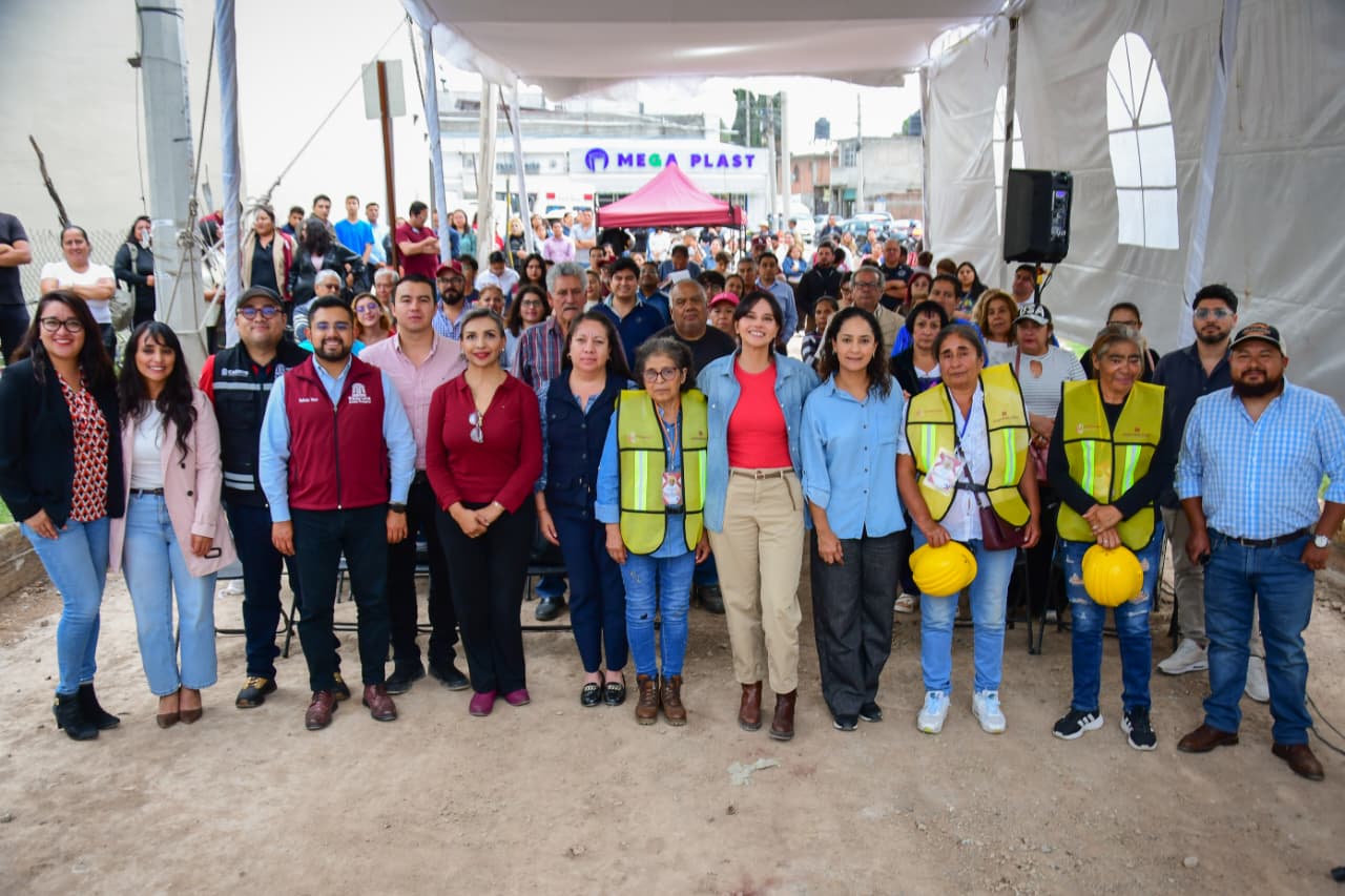 Gobierno Municipal de Tizayuca dio el banderazo de inicio a los trabajos de pavimentación en la calle Prolongación Álvaro Obregón