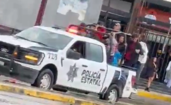 Patrullas brindaron apoyo de transporte tras lluvias en Tizayuca