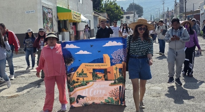 Vecinos y colectivos ambientales marcharon desde el Parque Ecológico Cubitos