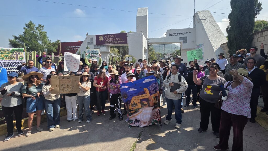 Vecinos y colectivos ambientales marcharon desde el Parque Ecológico Cubitos