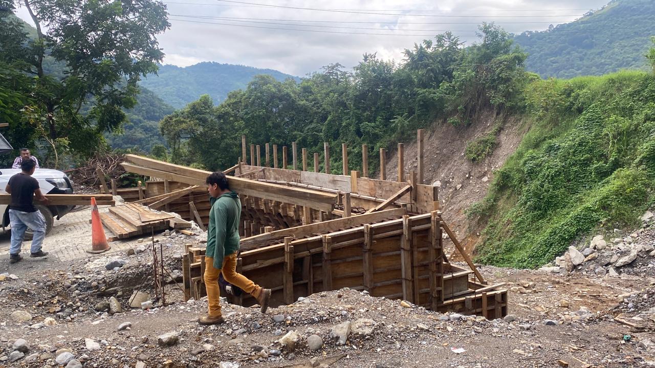 ¡Hidalgo en alerta roja! Comunidades incomunicadas, obras retrasadas y seis personas desaparecidas