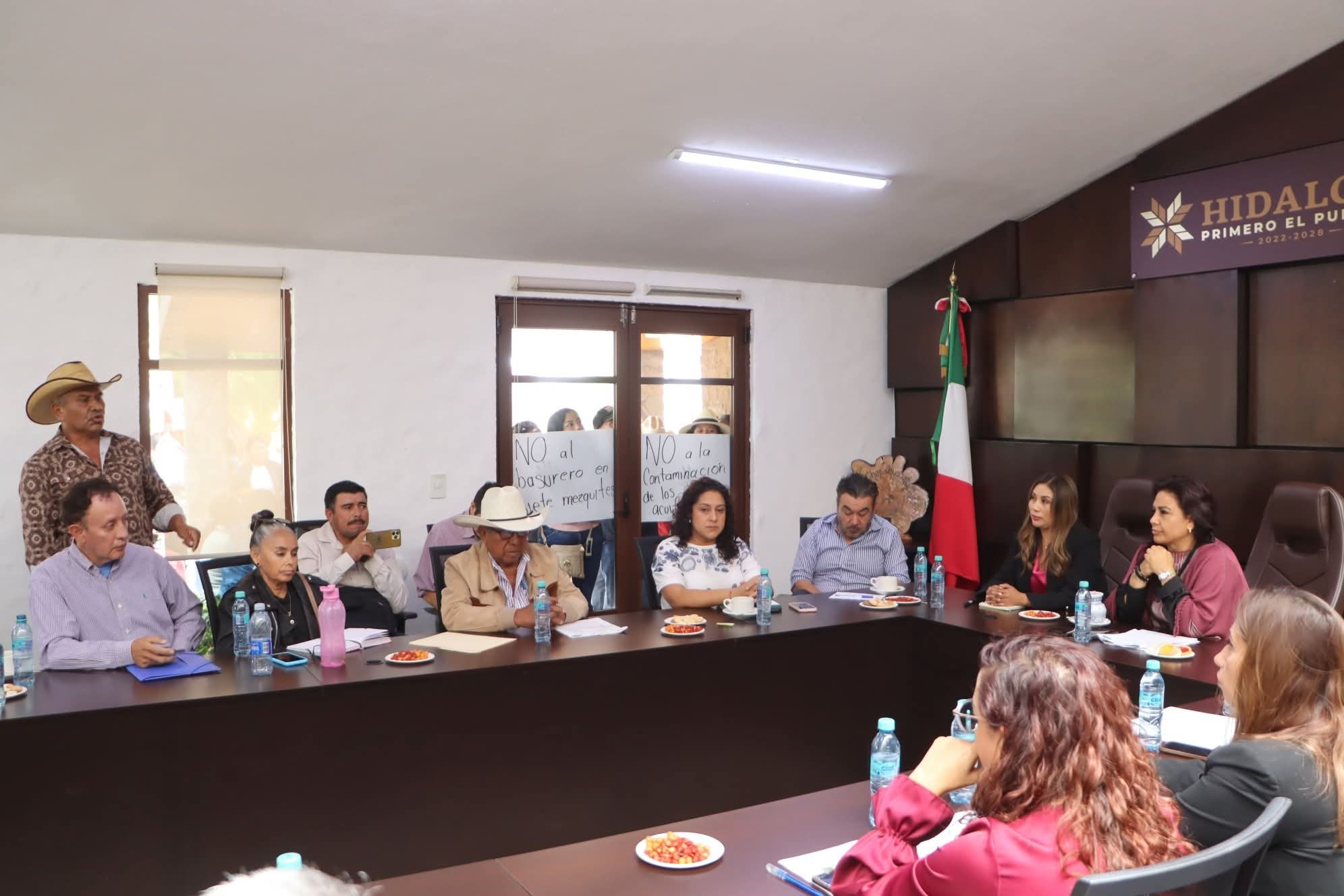 Ejidatarios y habitantes
