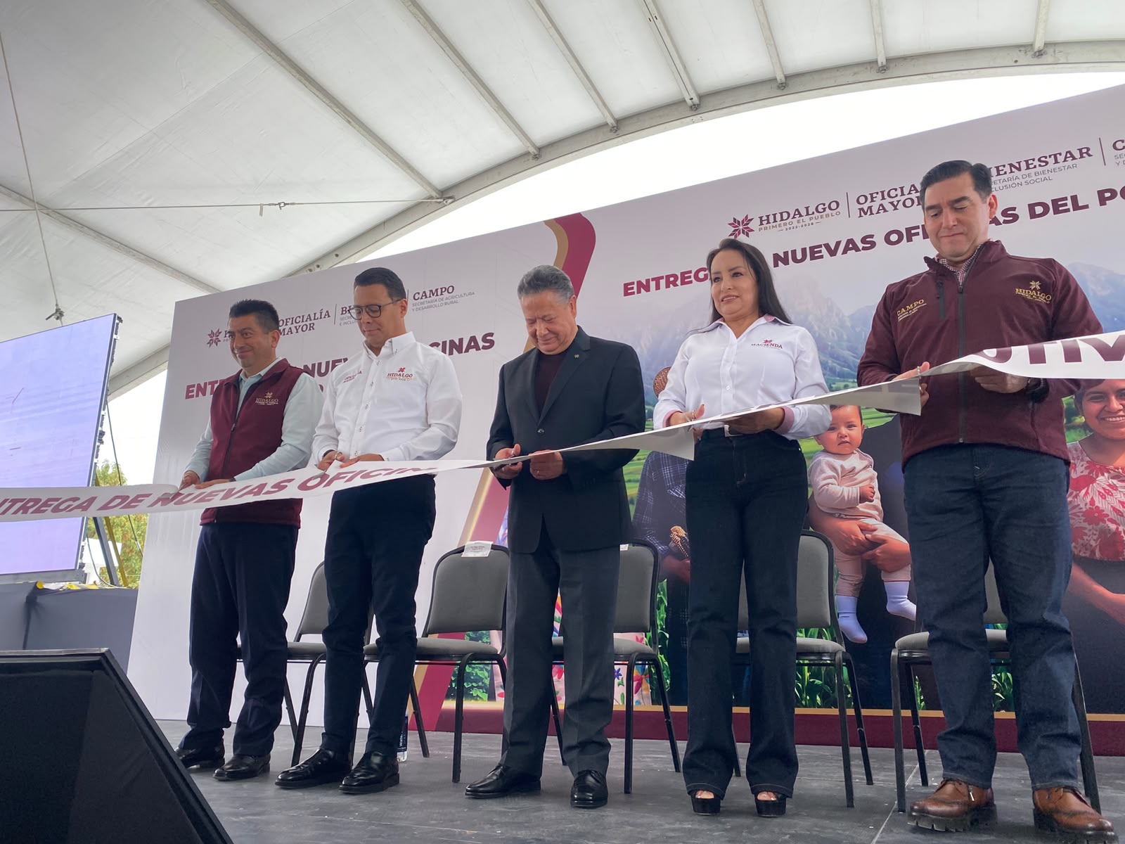 Julio Menchaca inaugura nuevas oficinas del Gobierno de Hidalgo
