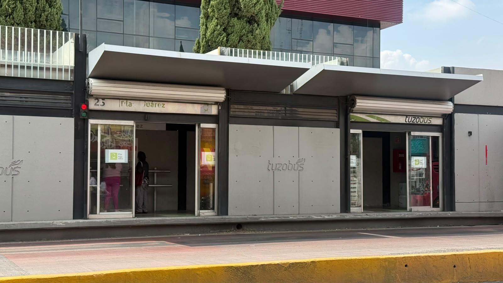 Estación del Tuzobús que será rehabilitada como parte del proyecto de modernización.