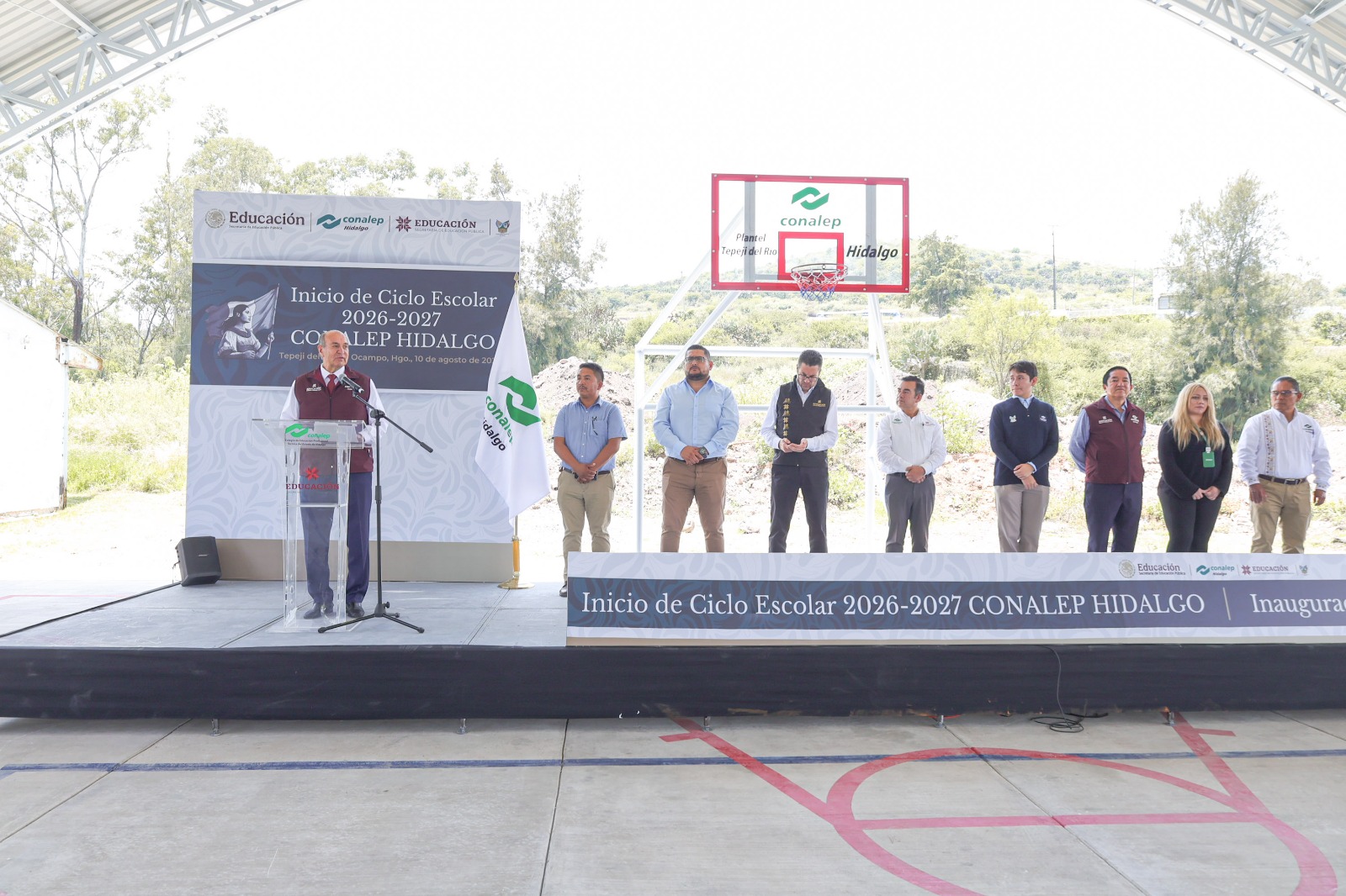 El Conalep Tepeji arrancó el ciclo escolar con nueva infraestructura. La cancha podrá utilizarse para actividades deportivas, culturales y académicas.