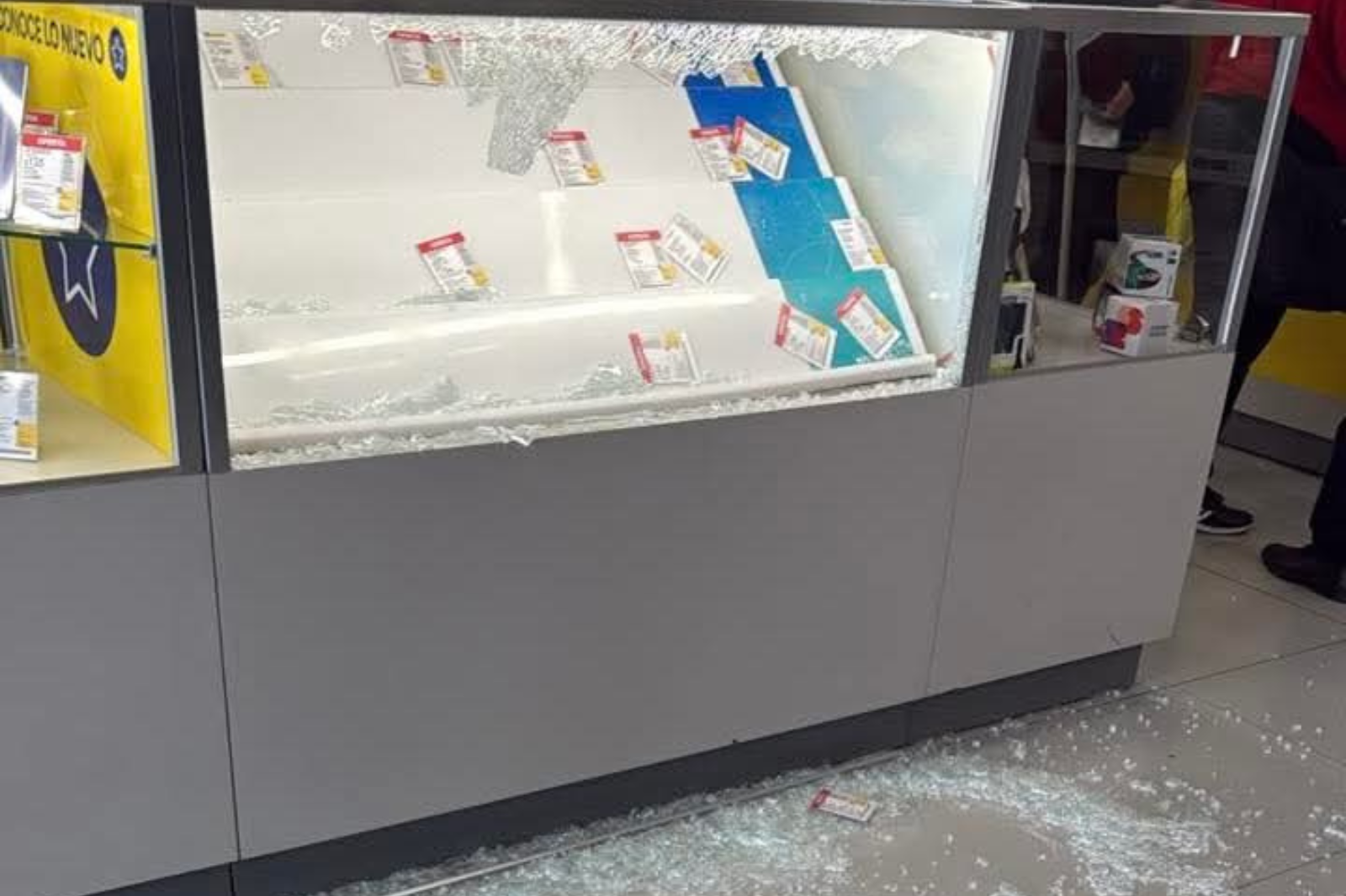 Momentos de pánico entre clientes: sujetos armados roban tienda en Tizayuca y se dan a la fuga. Conoce el reporte oficial de las autoridades.