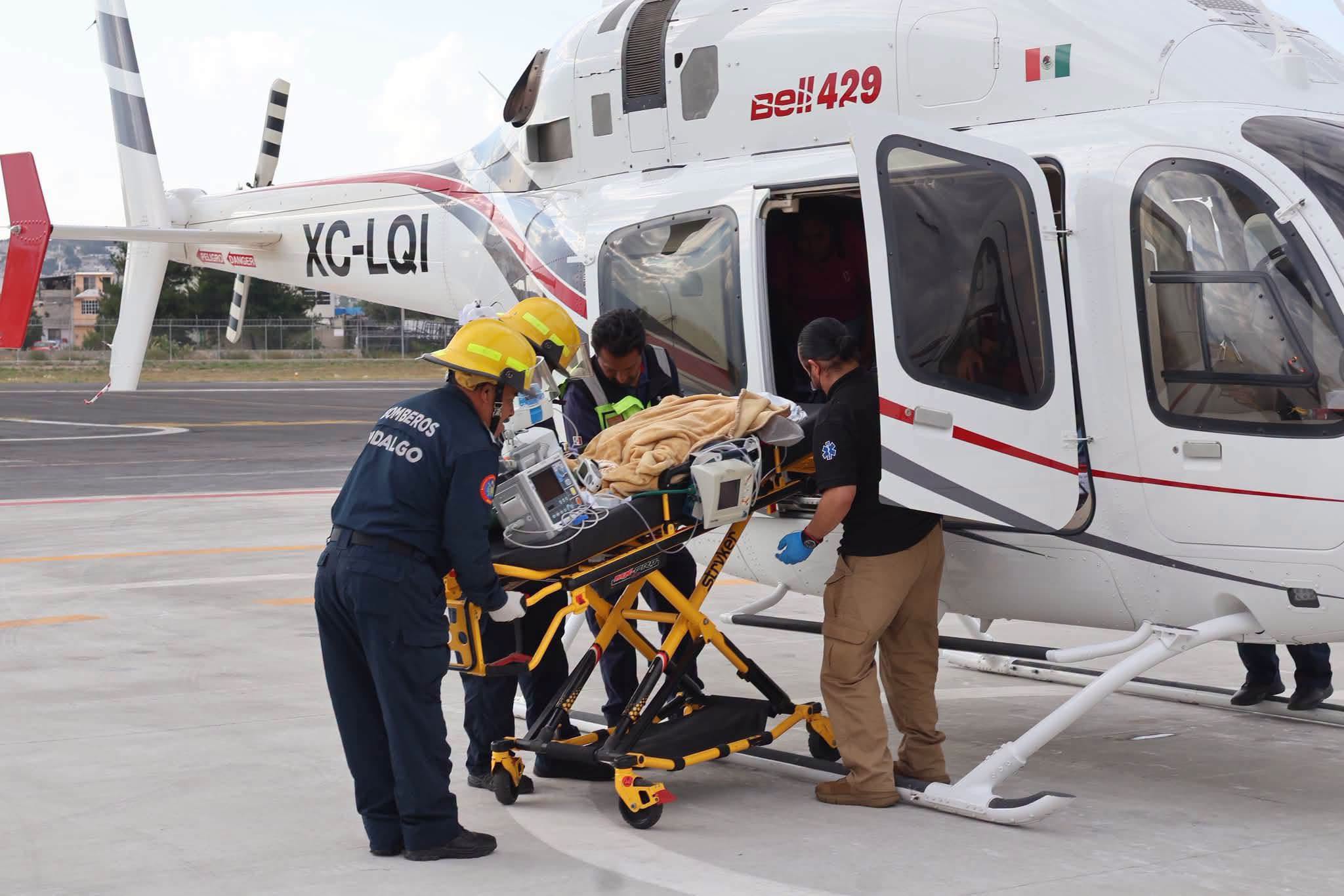 El helicóptero del Gobierno de Hidalgo movilizó un operativo urgente para llevar a un bebé al Hospital del Niño DIF.