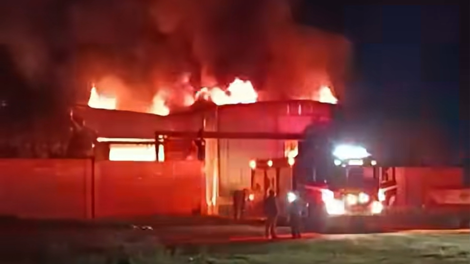 Incendio en bodega de Tepeji del Río