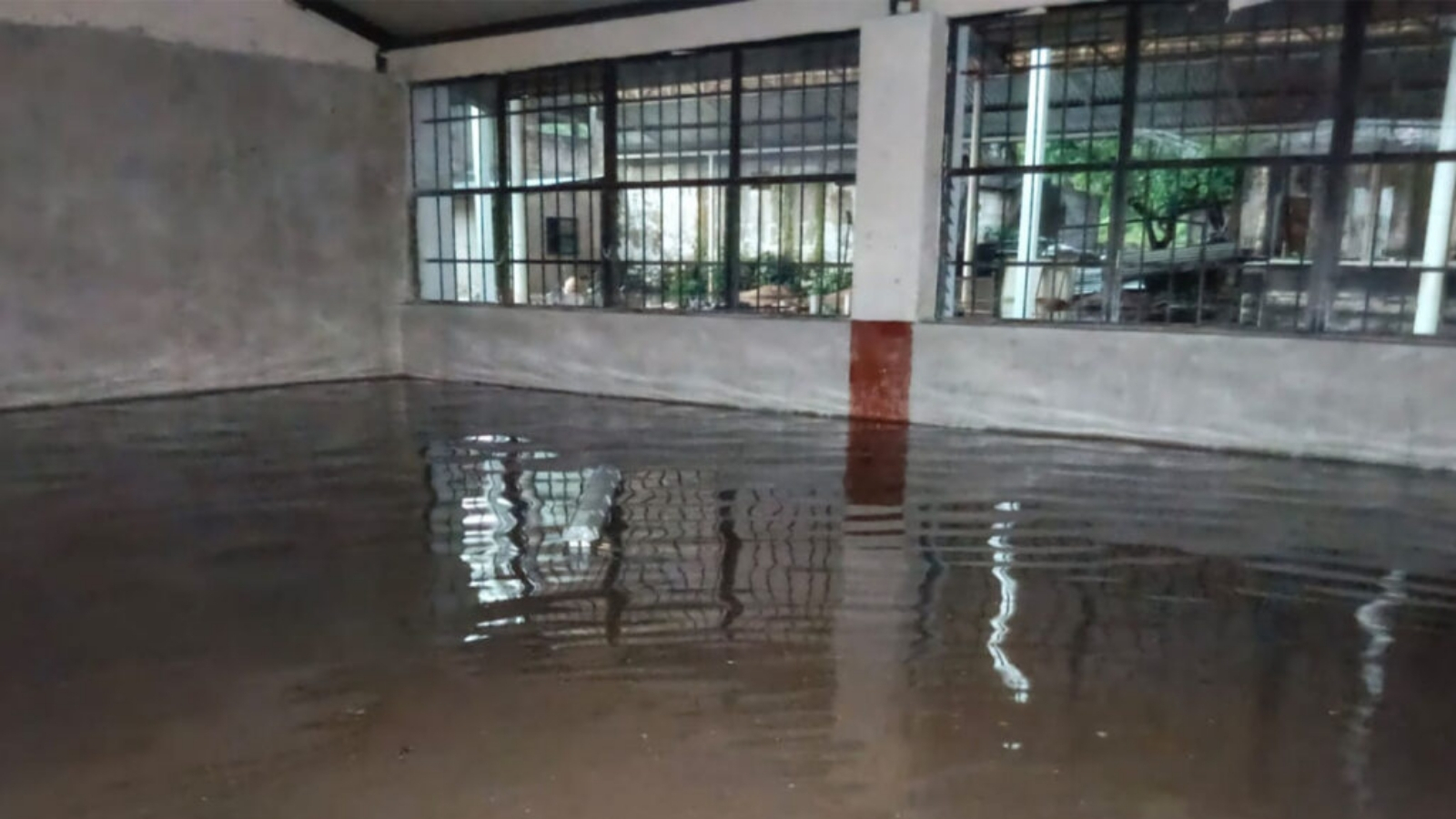 Primaria afectada por lluvias en Huehuetla