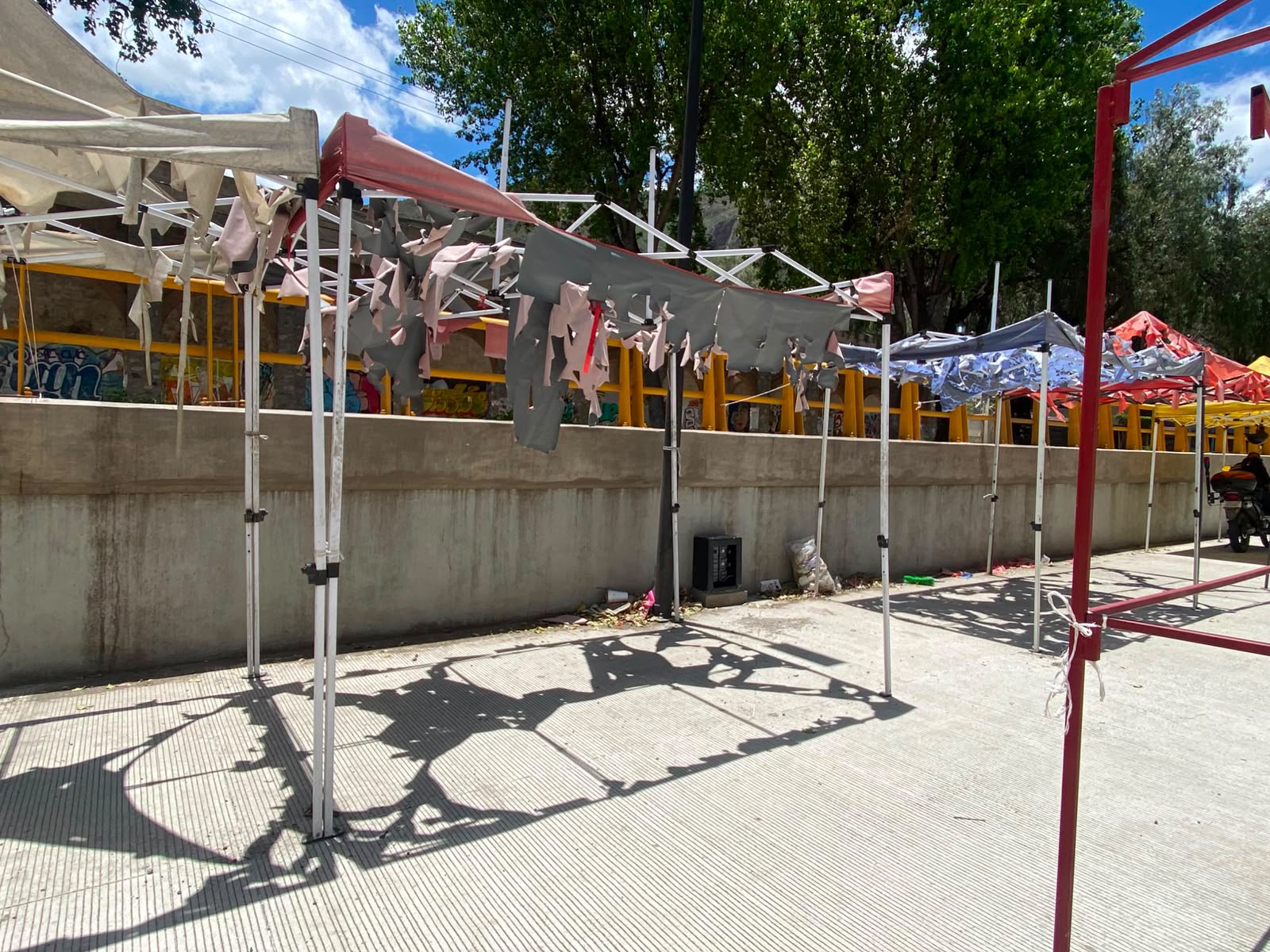Comerciantes reubicados en Pachuca