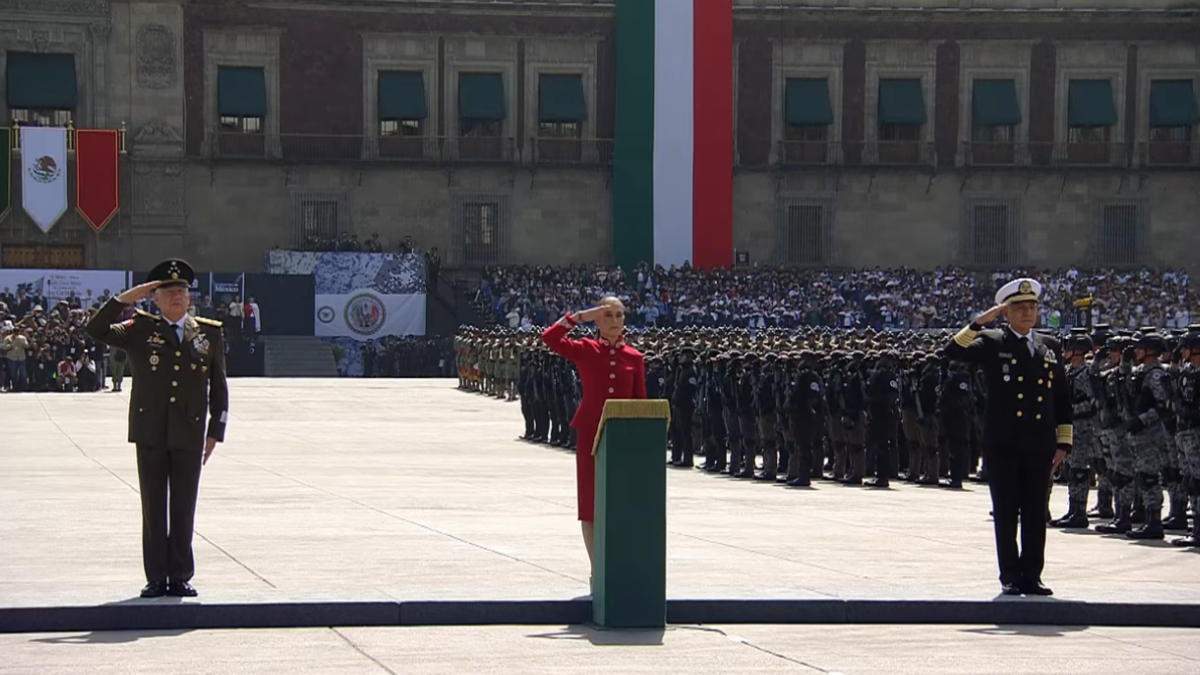 Desfile Militar 2026 EN VIVO: Sheinbaum encabeza el recorrido del Zócalo a Campo Marte en CDMX