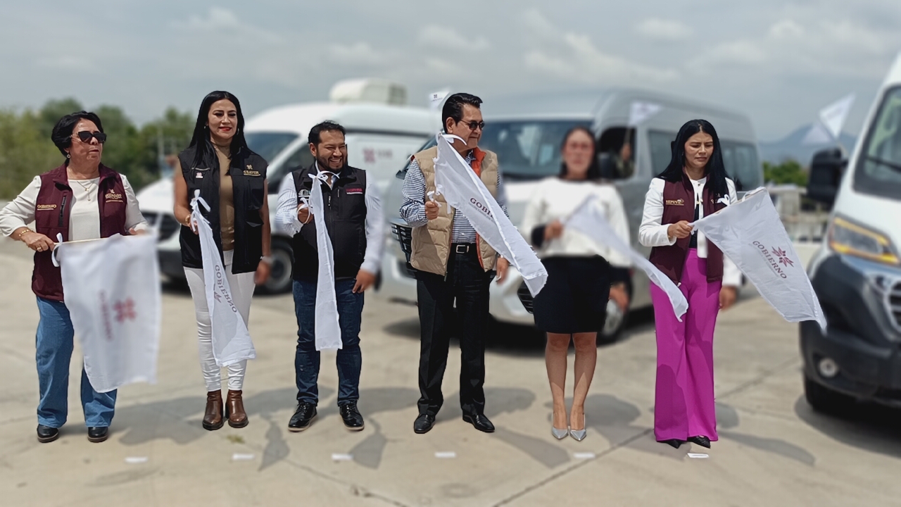Gobierno de Hidalgo pone en marcha 3 unidades móviles para reforzar servicios