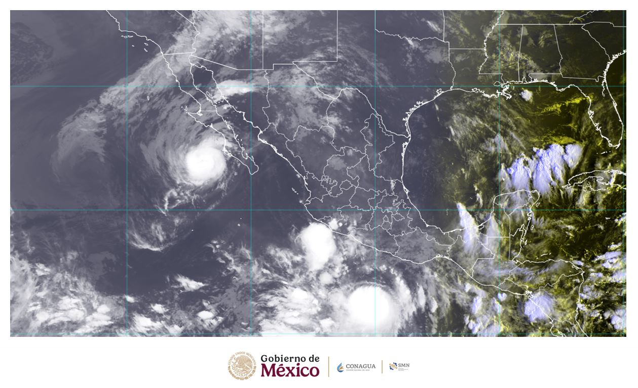 Huracán Polo categoría 3 frente a Baja California Sur