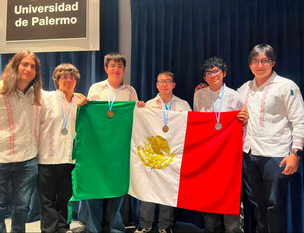 Mexicanos obtienen oro y plata en Olimpiada de Matemáticas en Argentina