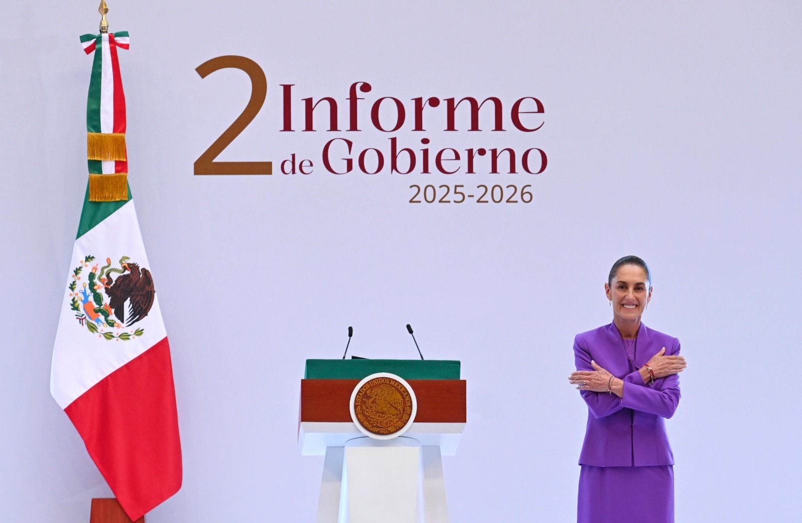 Sheinbaum reivindica soberanía y descarta divisiones en la 4T