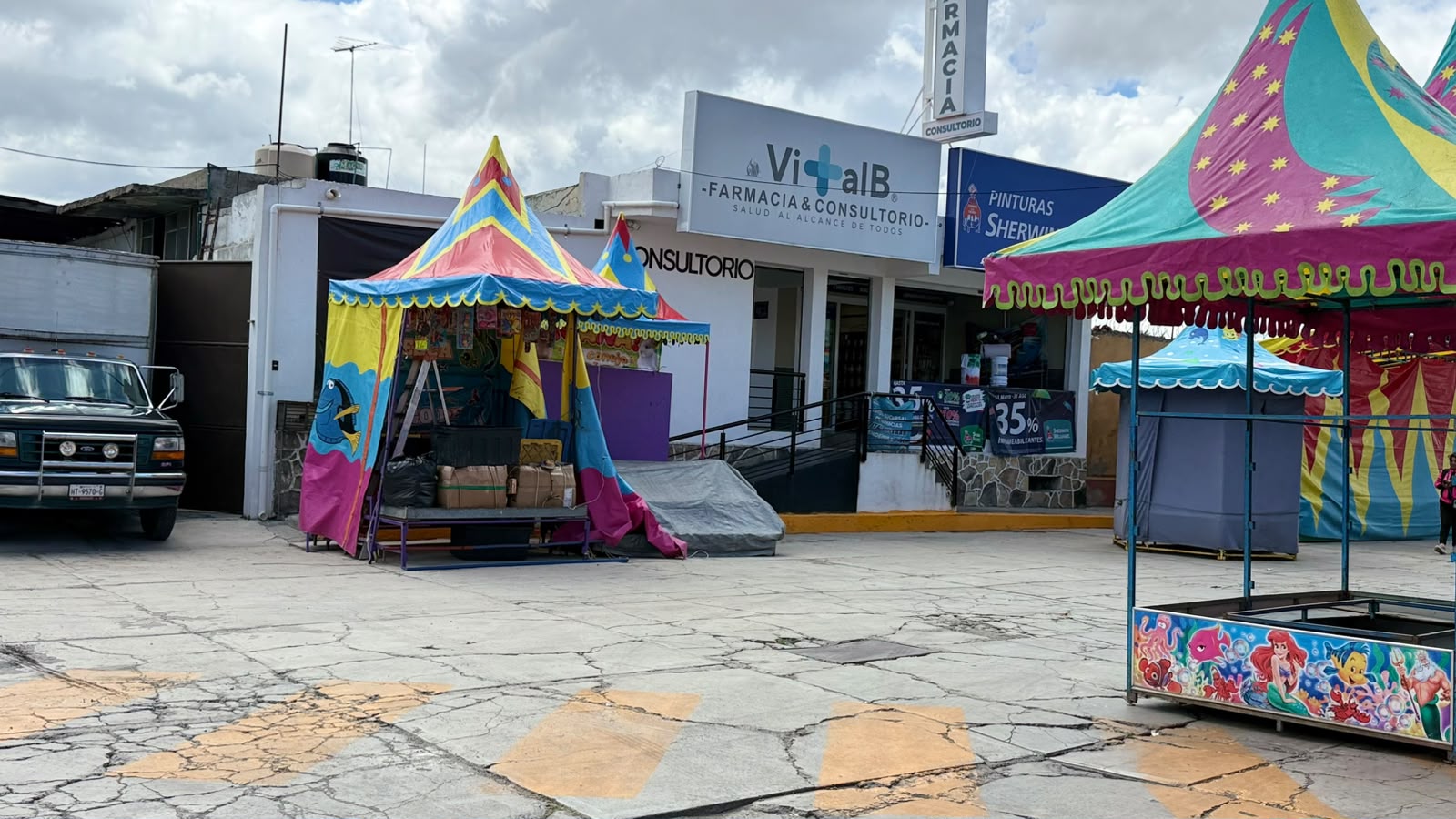 ¡Adiós a los franeleros! Prohibirán cobros por estacionarse durante la Feria de Pachuquilla 2026