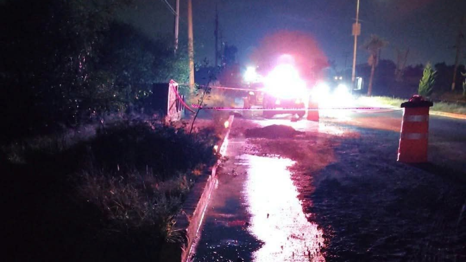 Servicios de emergencia acudieron tras un atropellamiento mortal en Tizayuca.