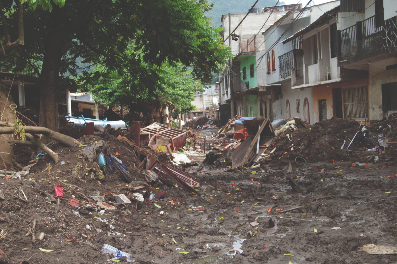 A un año de la vaguada monzónica, construirá Cevi cuartos en municipios afectados
